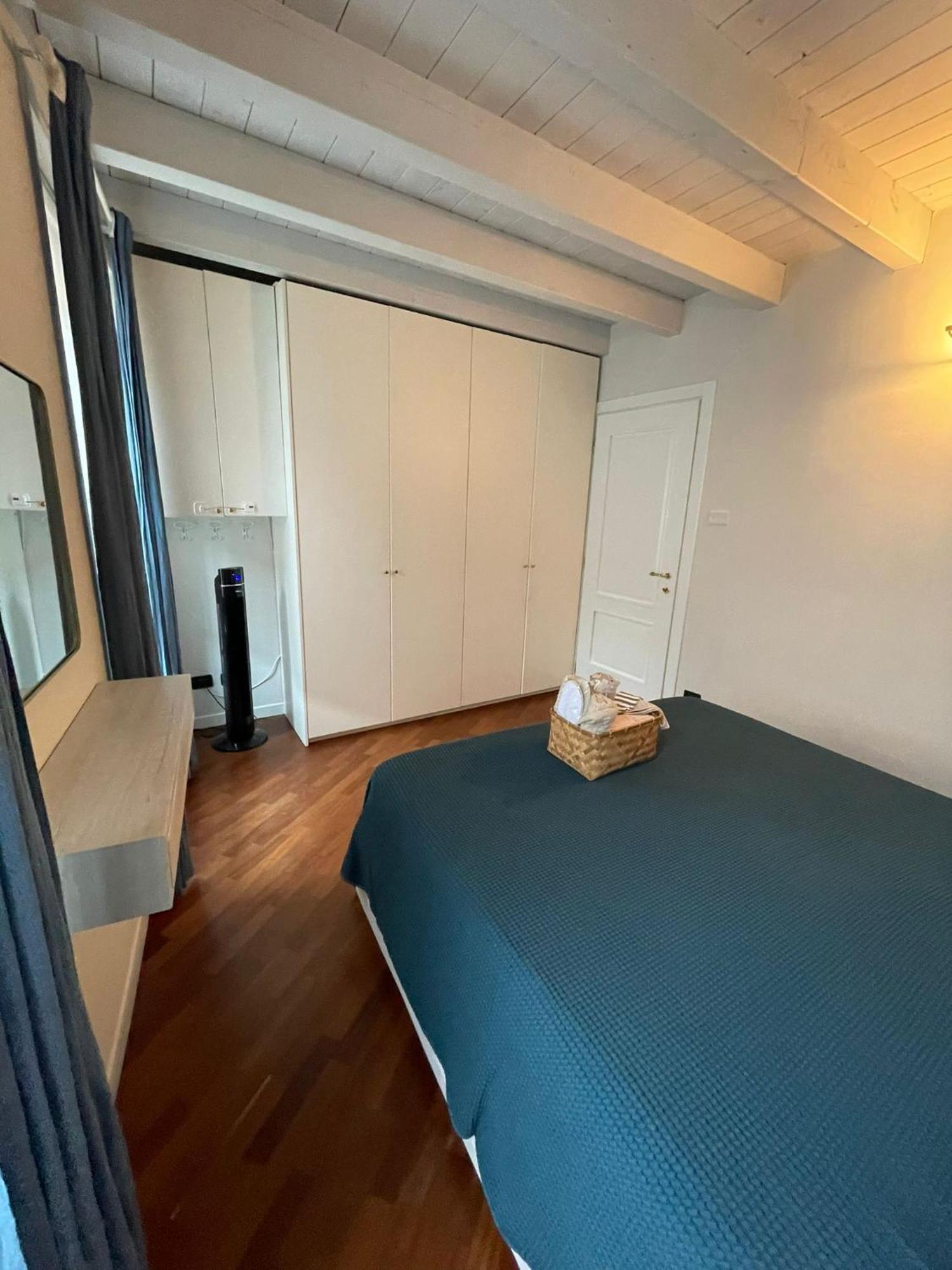 Amelie Apartment 데센자노델가르다 외부 사진