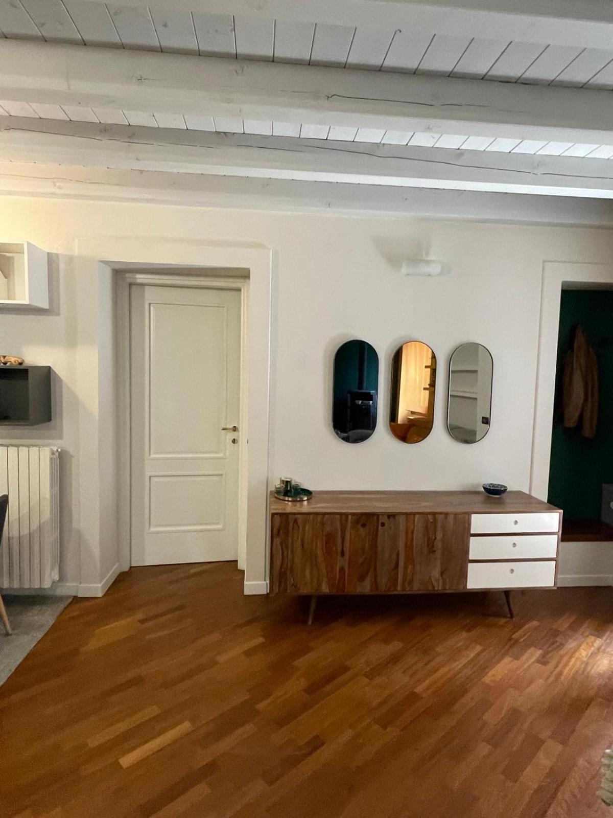 Amelie Apartment 데센자노델가르다 외부 사진